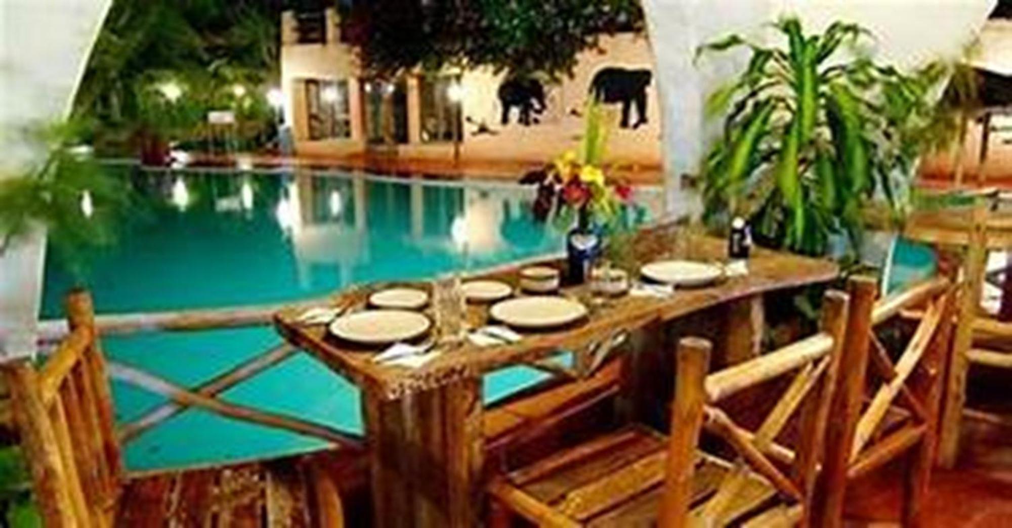 The Country Club Wildlife Resorts Bandipur Bagian luar foto