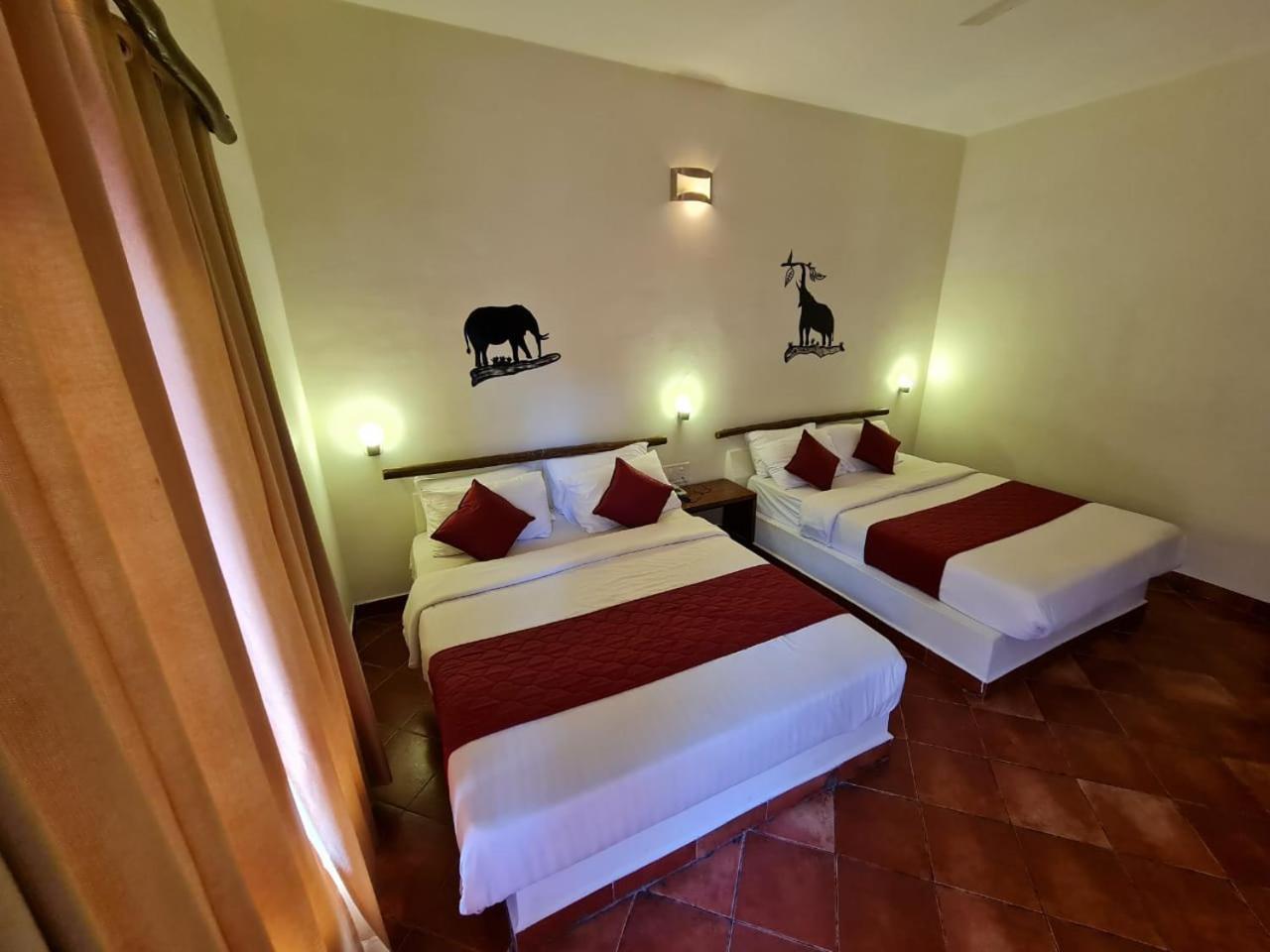 The Country Club Wildlife Resorts Bandipur Bagian luar foto