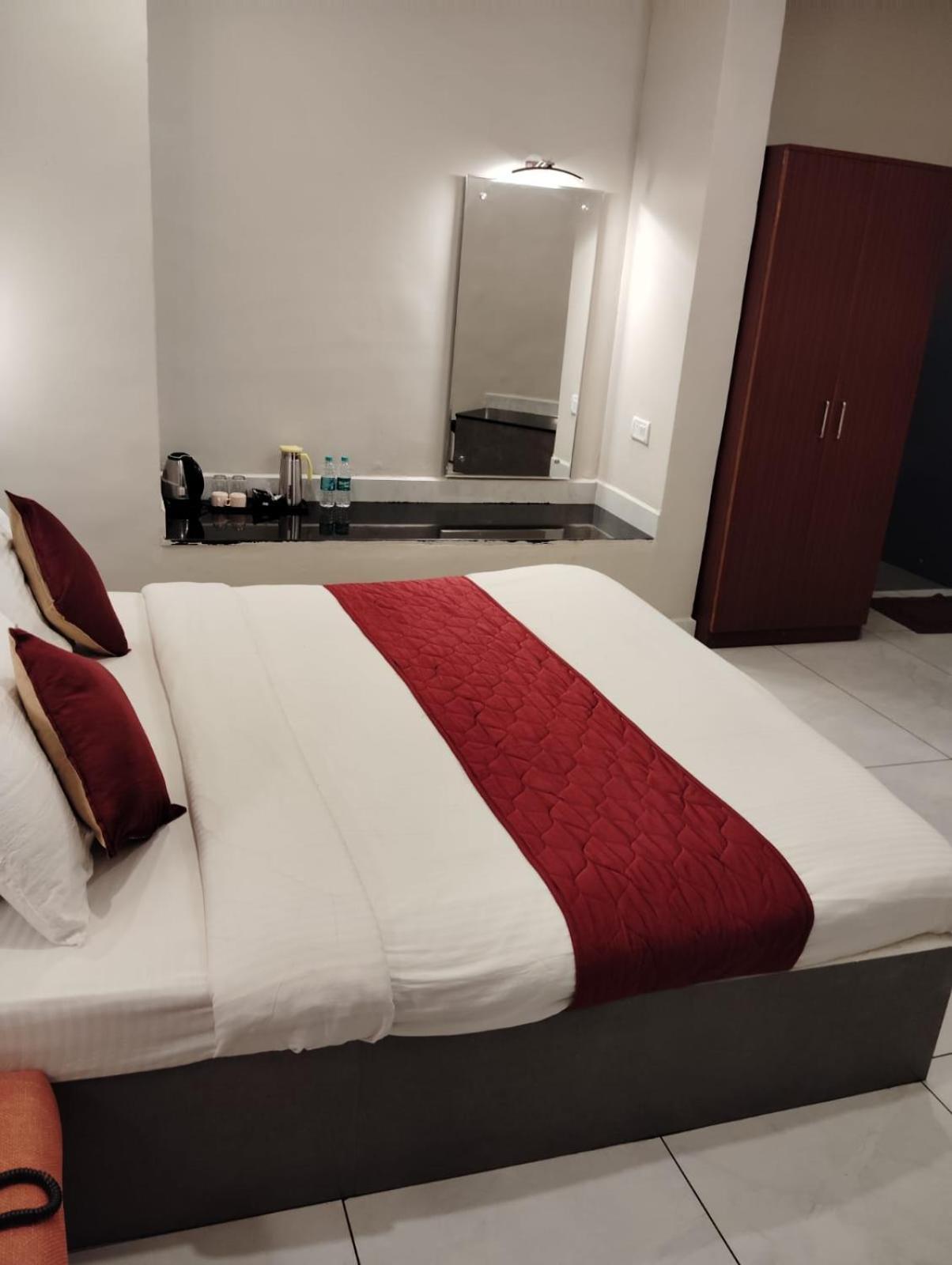 The Country Club Wildlife Resorts Bandipur Bagian luar foto