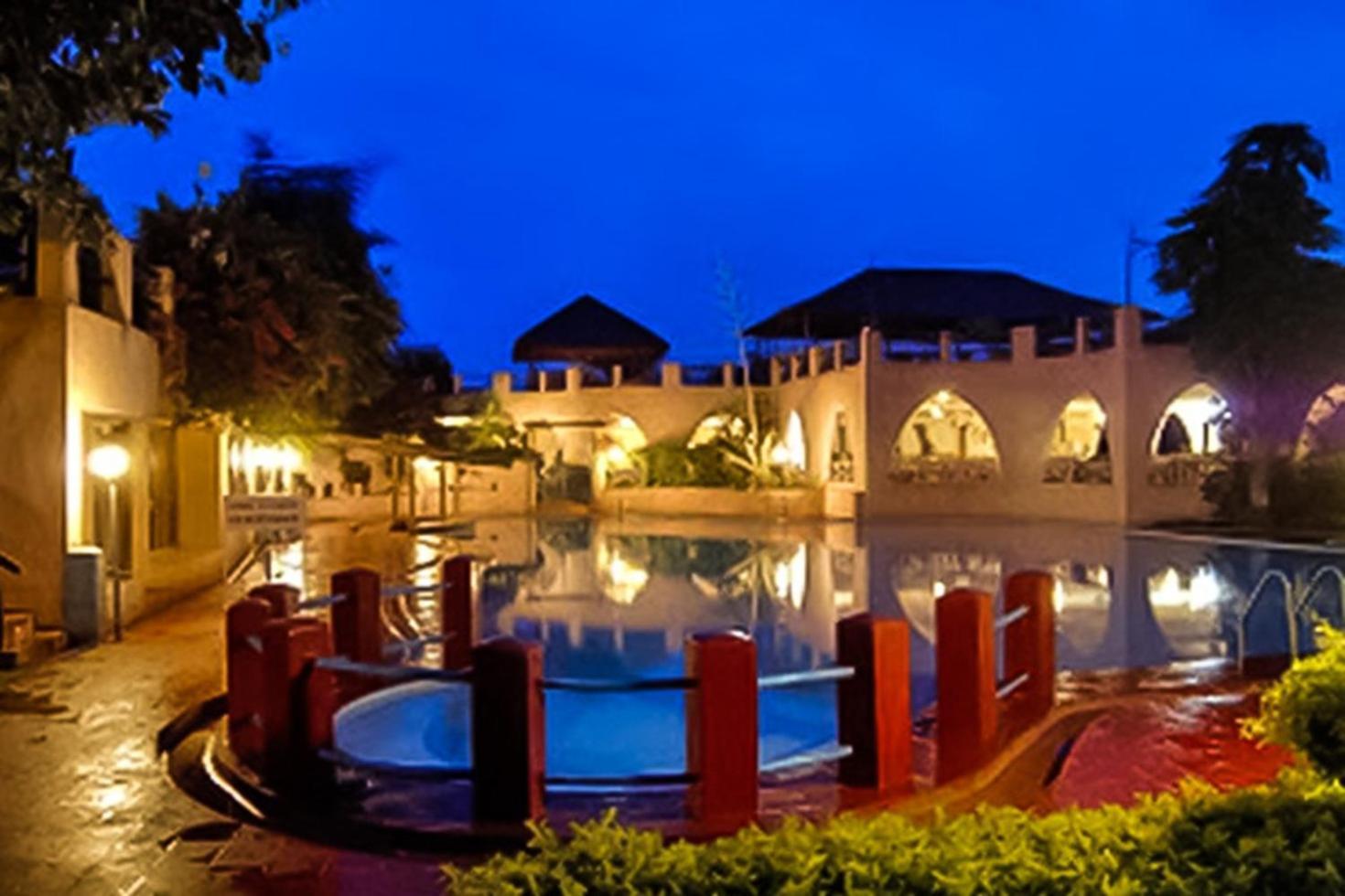 The Country Club Wildlife Resorts Bandipur Bagian luar foto